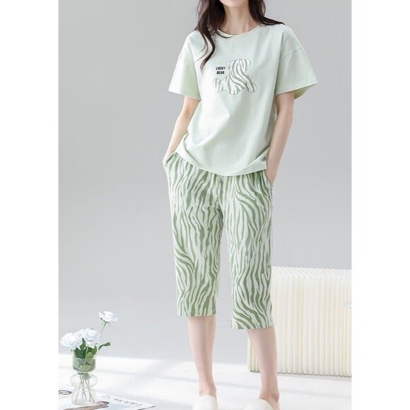 100% Cotton Women Capri Pajama Set 2 Pcs Short Sleeve Top Capris pants Sleepwear - Picture 3 of 9